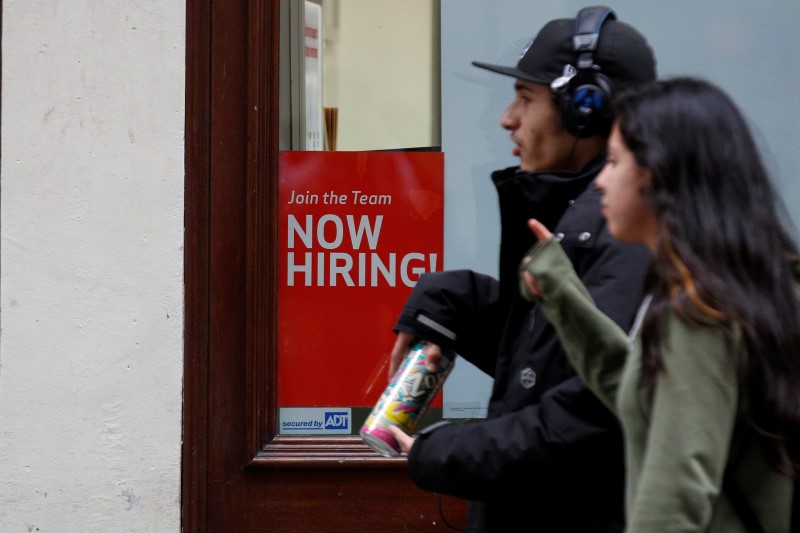 Taxa de desemprego nos EUA cai para 4.6%1